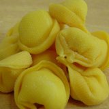 Cappelletti al rag� o in brodo